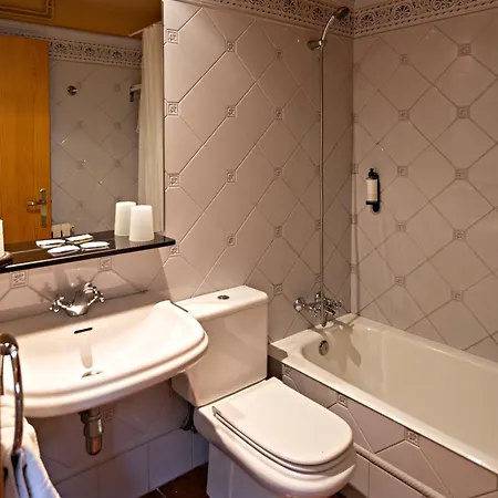 Hotel Victor Oliana