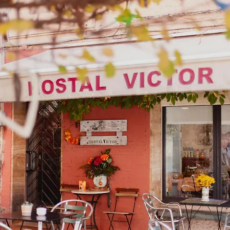 Victor Hotel