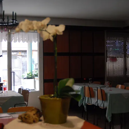 Hotel Victor 3*