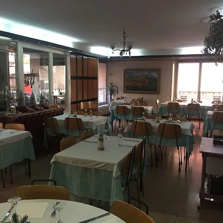 Hotel Victor 3*