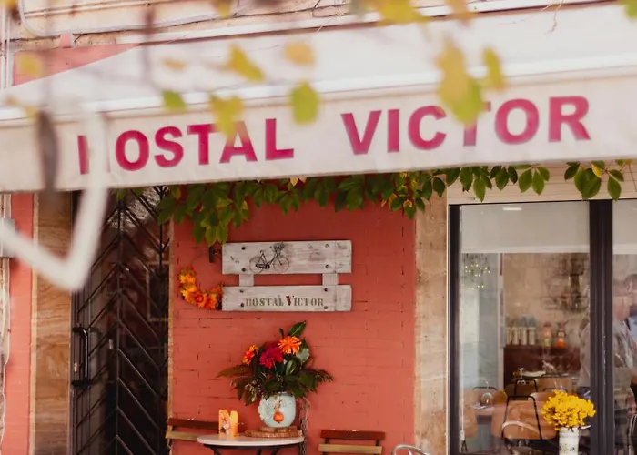 Victor Hotel